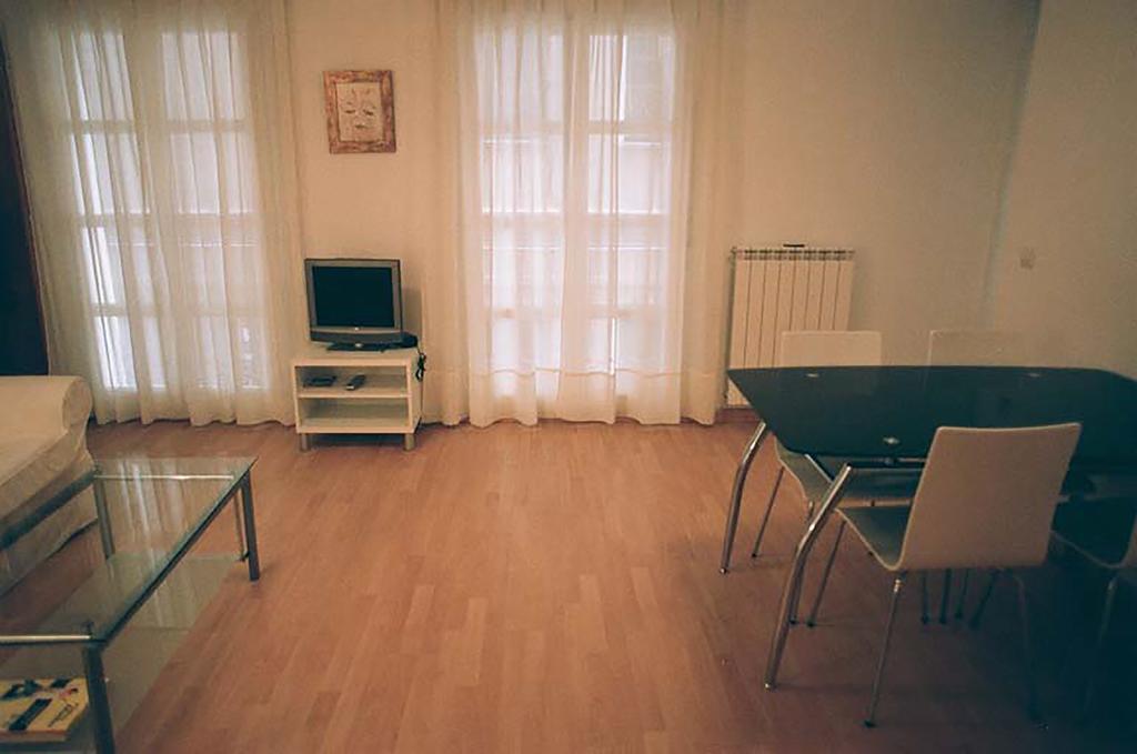 Auhabitat Zaragoza, Edificio De Turisticos Apartment Zaragoza