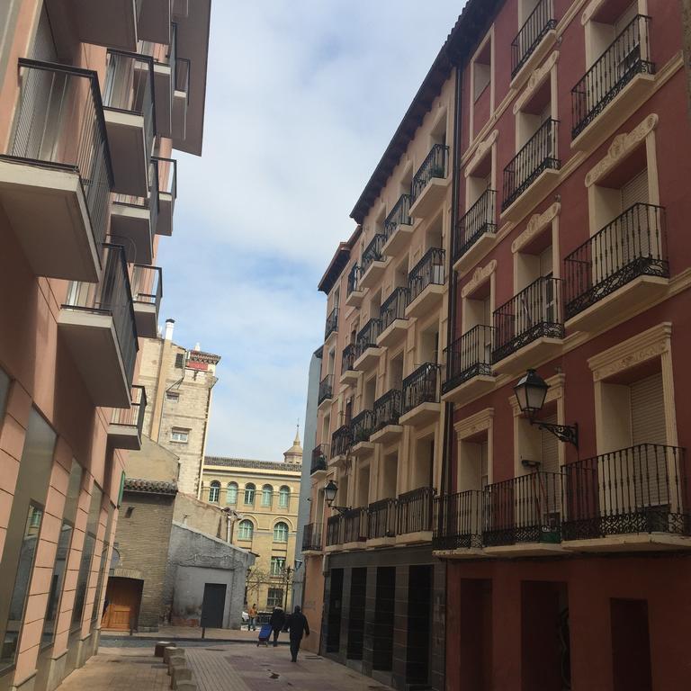 Apartment Auhabitat Zaragoza, Edificio De Turisticos