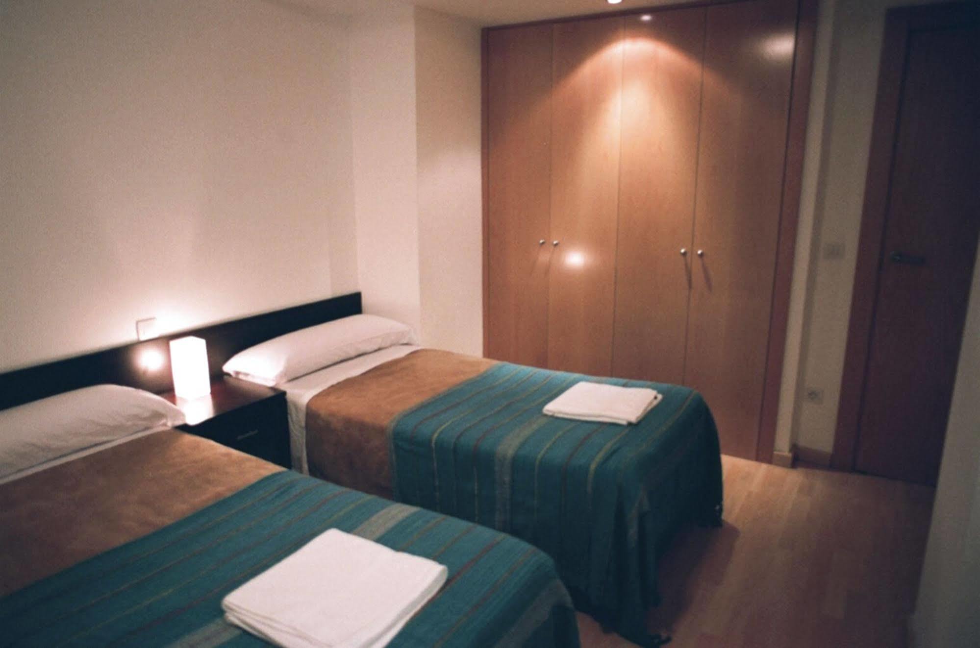 Auhabitat Zaragoza, Edificio De Turisticos Apartment Zaragoza